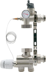 VANCOCO Mischpumpenhalterung 210mm Mittenabstand Fußbodenheizung | Mischstation für Heizkreisverteiler ohne Pumpe, CW617N Messing vernickelt, 20–70°C, bis 220m²